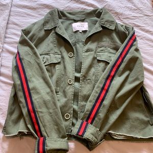 Pistola crop frayed army jacket with arm strips